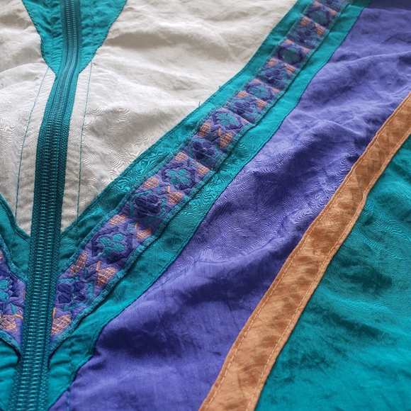 Vintage Womens Windbreaker - Picture 2 of 5